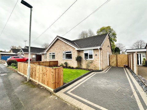 View Full Details for Briar Lawn, Abbeydale, Gloucester