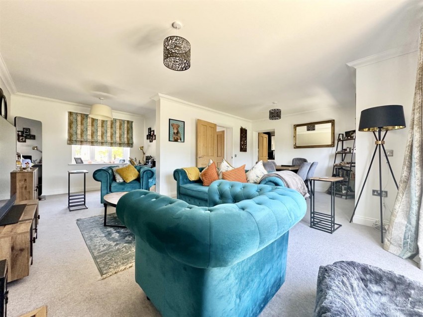 Images for Laburnum Villas, Hartpury, Gloucester