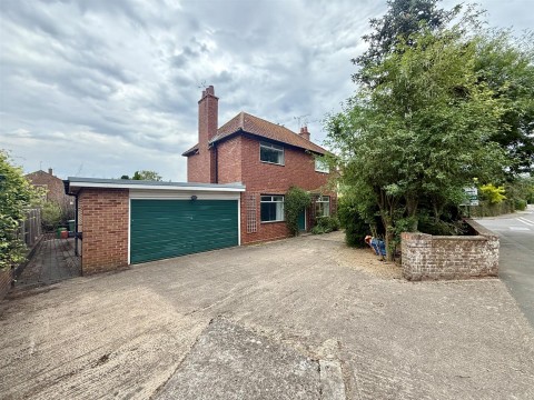 View Full Details for Bridge Road, Frampton On Severn, Gloucester
