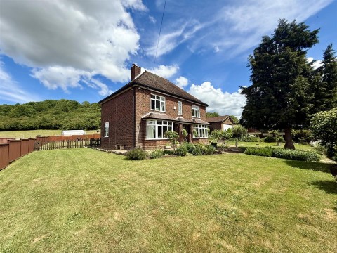 View Full Details for Gloucester Road, Corse, Gloucester