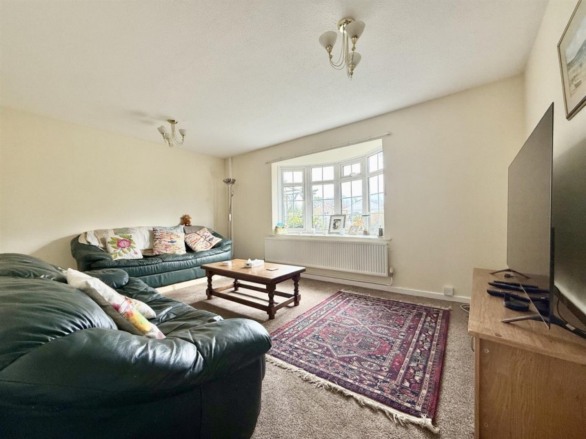 Images for Lakeside, Newent