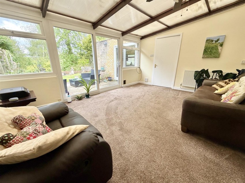 Images for Lakeside, Newent