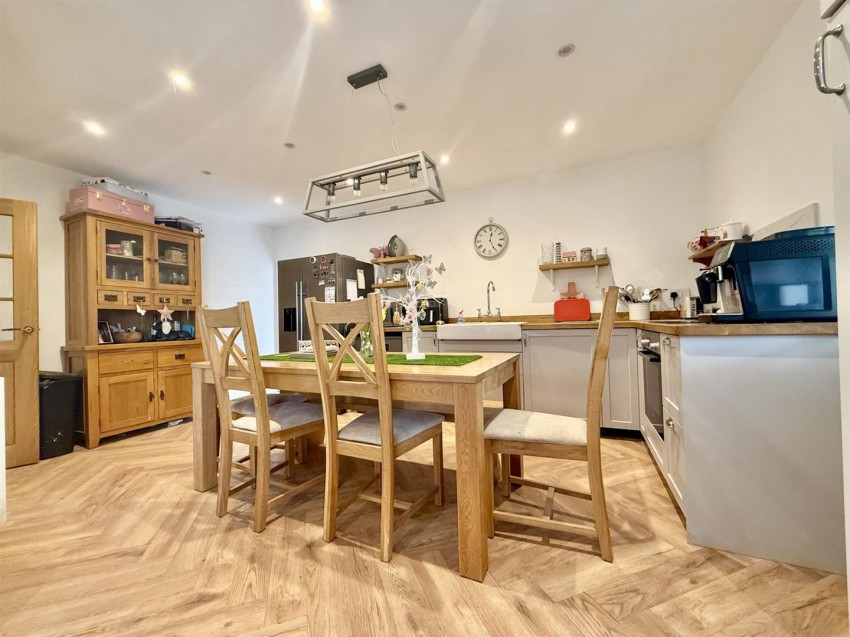 Images for Bayfield Gardens, Dymock