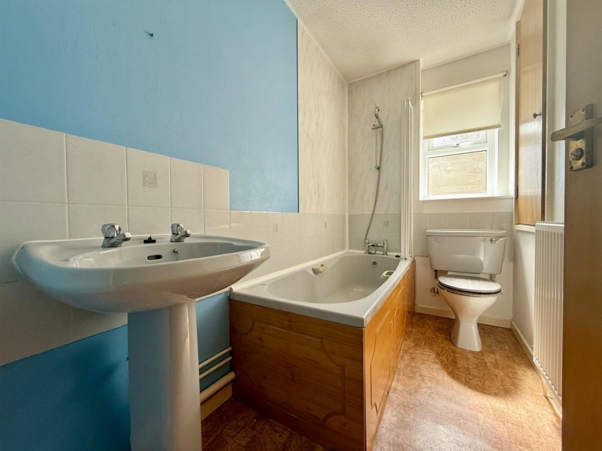 Images for Katherine Close, Churchdown, Gloucester