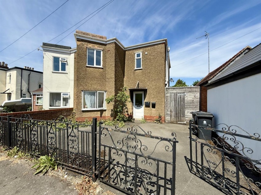 Images for Robinson Road, Gloucester