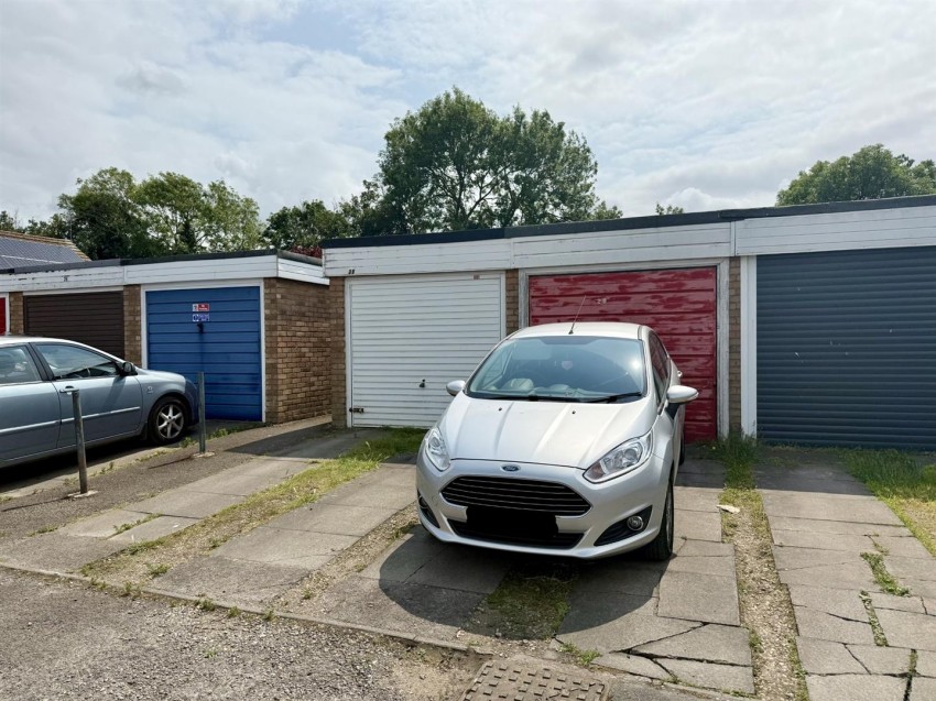 Images for Redwood Close, Gloucester