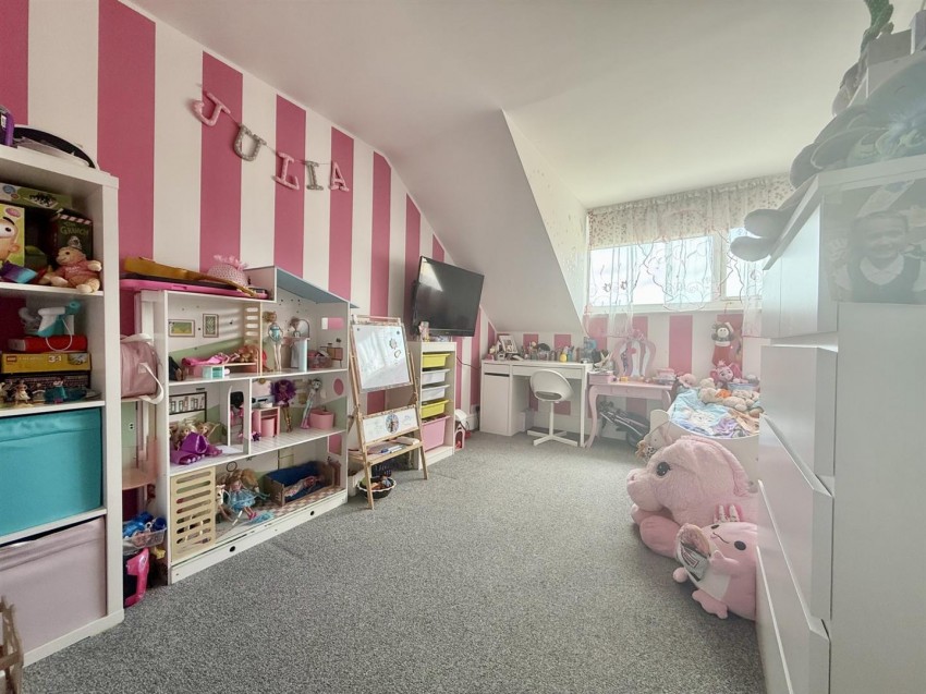 Images for Redwood Close, Gloucester