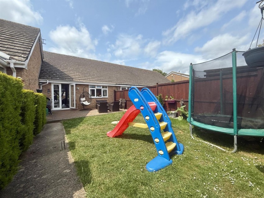 Images for Redwood Close, Gloucester