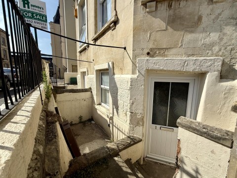 View Full Details for Russell Street, Gloucester