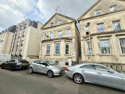 View Full Details for Russell Street, Gloucester