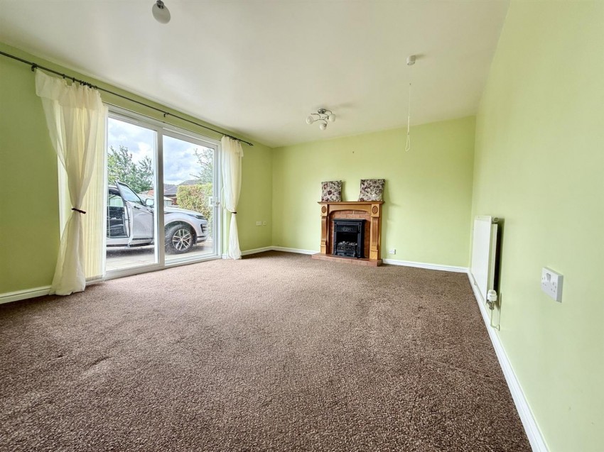 Images for 4 Beds & Annex