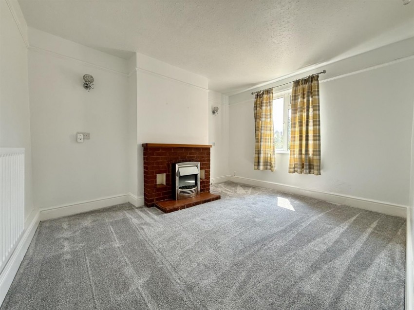 Images for 4 Beds & Annex