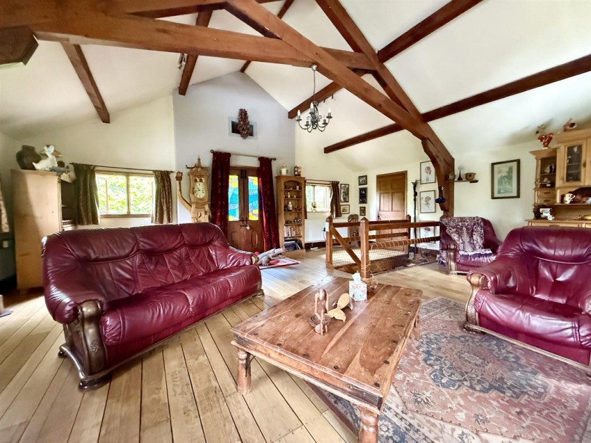 Images for Gloucester Road, Upleadon, Newent
