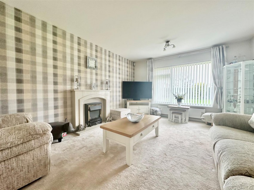 Images for Main Road, Huntley