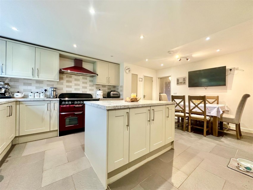 Images for Main Road, Huntley