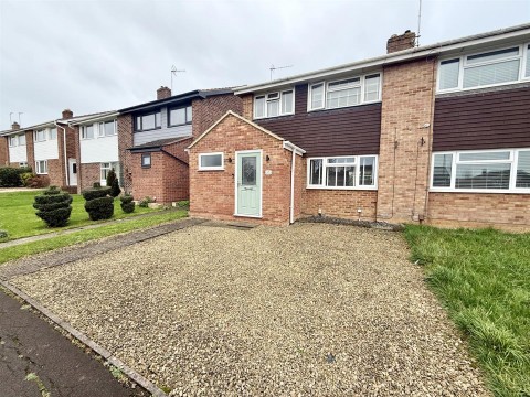 View Full Details for Grebe Close, Abbeydale, Gloucester