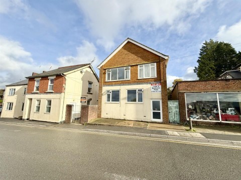 View Full Details for High Street, Cinderford