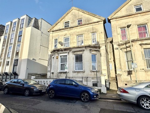 View Full Details for Hubbards Place, Russell Street, Gloucester