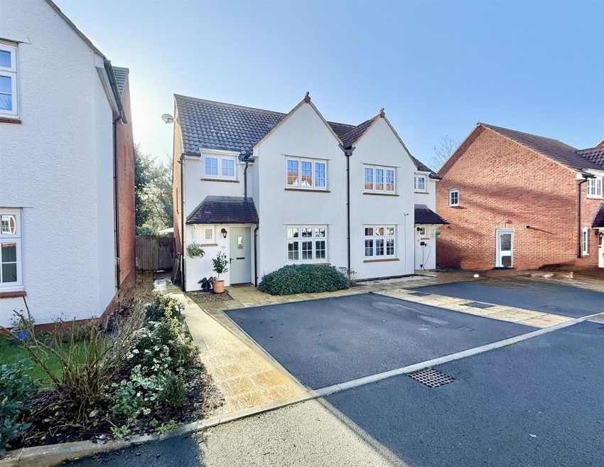 Images for Duxbury Close, Great Oldbury, Stonehouse