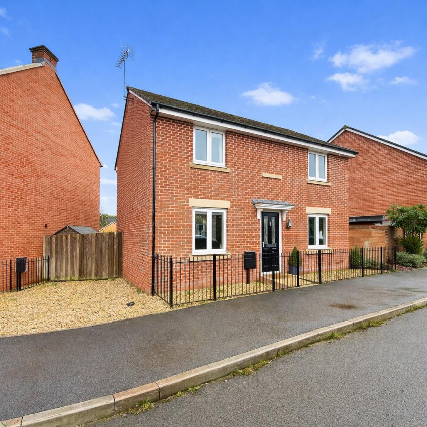 Images for The Fairways, Huntley, Gloucester