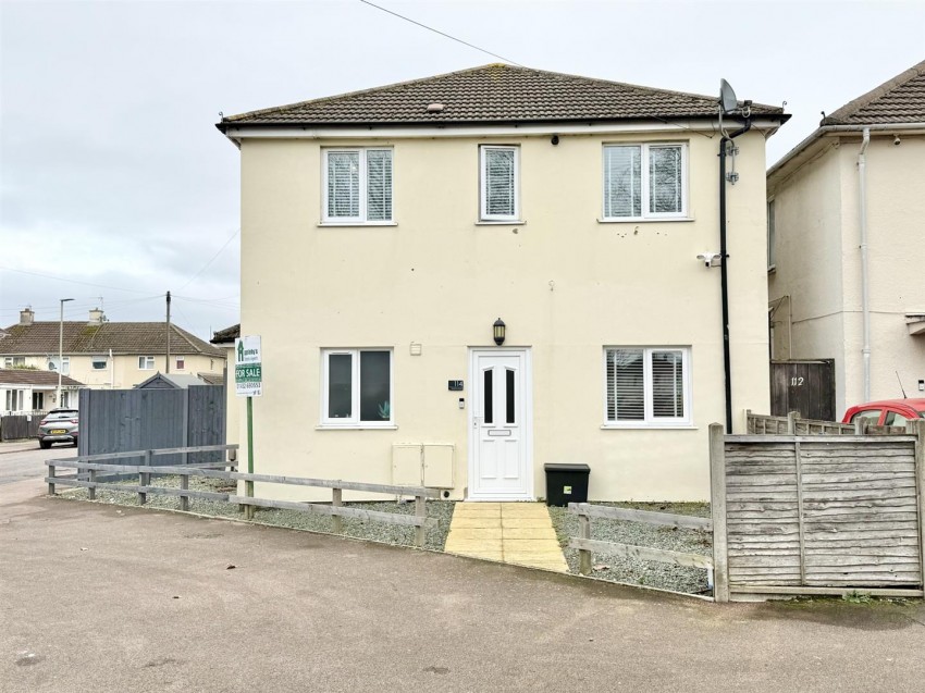 Images for Meadowleaze, Longlevens