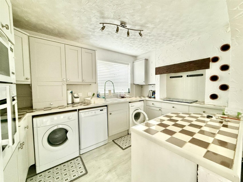 Images for Lacy Close, Longlevens, Gloucester