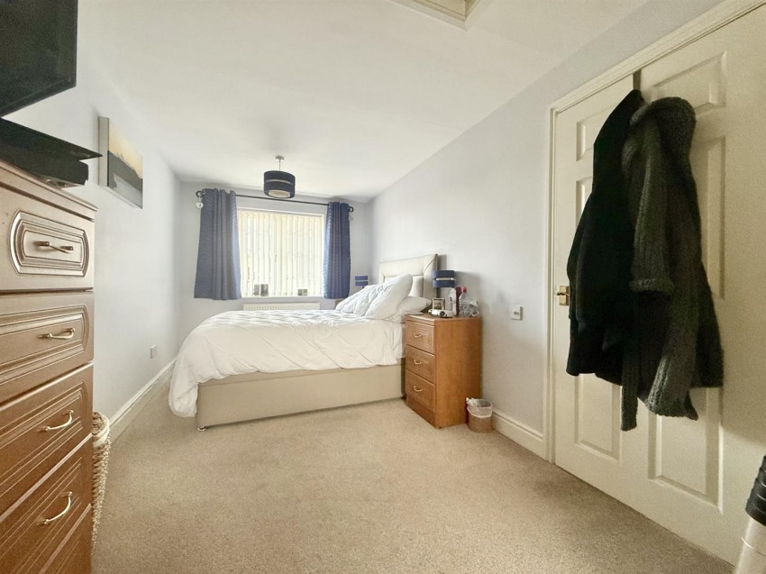 Images for Palmer Avenue, Abbeymead, Gloucester