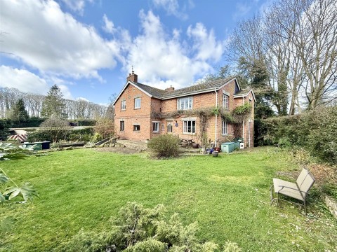 View Full Details for Gloucester Road, Upleadon, Newent