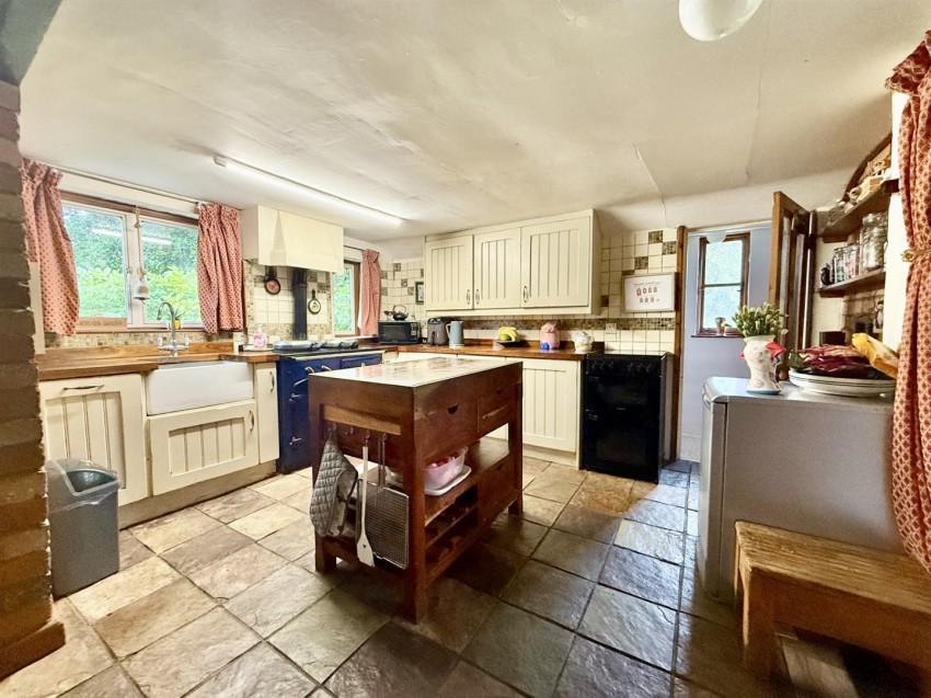 Images for Gloucester Road, Upleadon, Newent