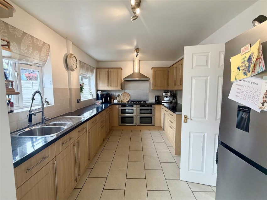 Images for Stanmoor, Abbeydale