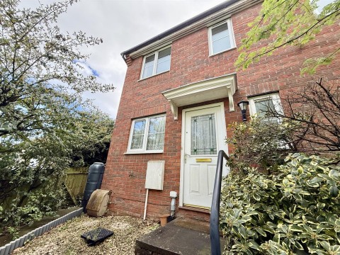 View Full Details for Sheens Meadow, Newnham
