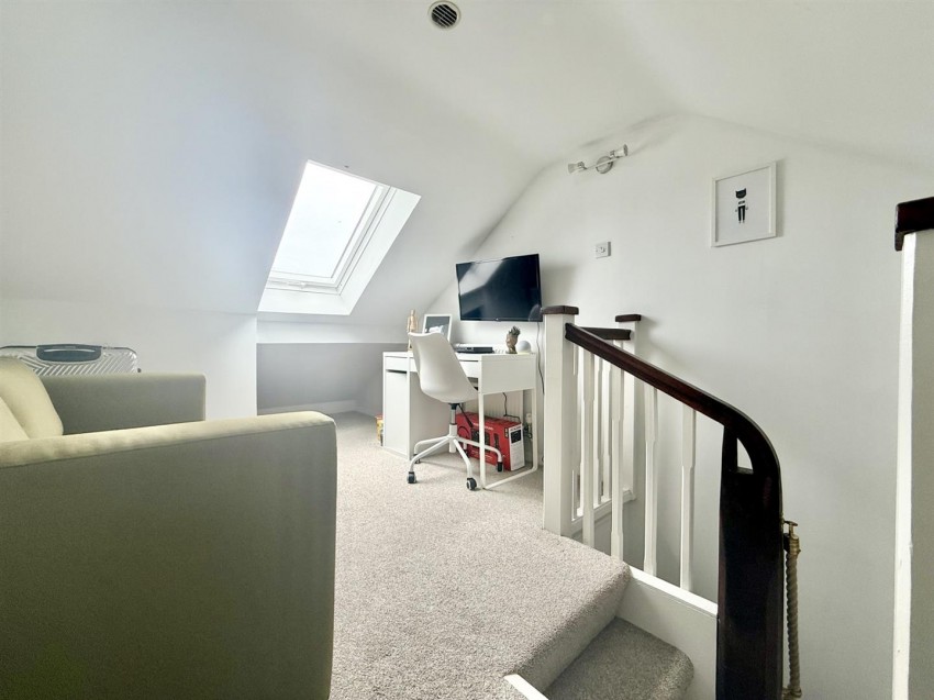 Images for The Causeway, Quedgeley, Gloucester