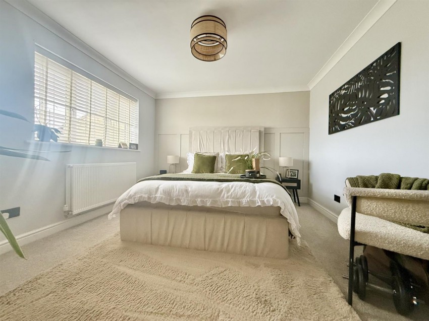 Images for The Causeway, Quedgeley, Gloucester