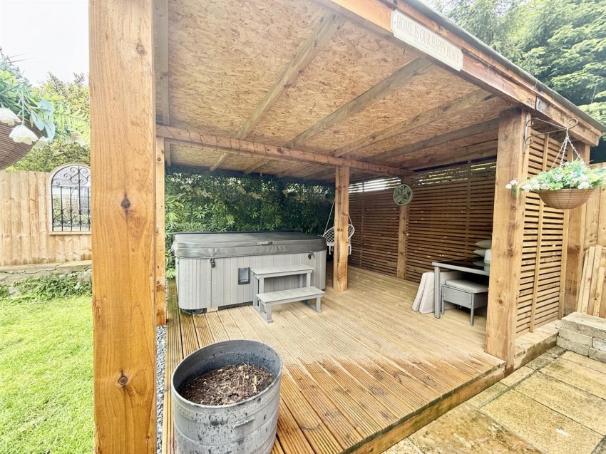 Images for Tewkesbury Road, Longford