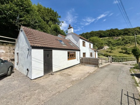 View Full Details for The Slad, Longhope