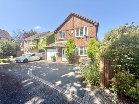 View Full Details for Damson Close, Abbeymead, Gloucester