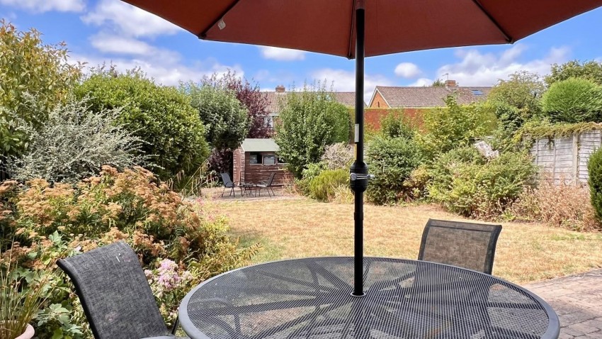 Images for Green Lane, Hucclecote, Gloucester
